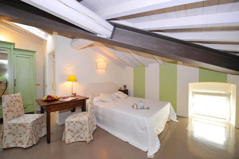 B&B La Mongolfiera Villafranca di Verona Luaran gambar